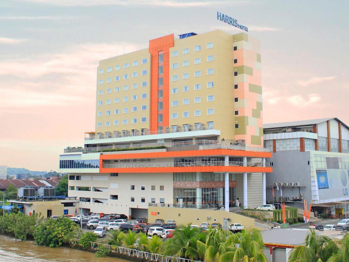 Harris Hotel Самаринда Екстериор снимка