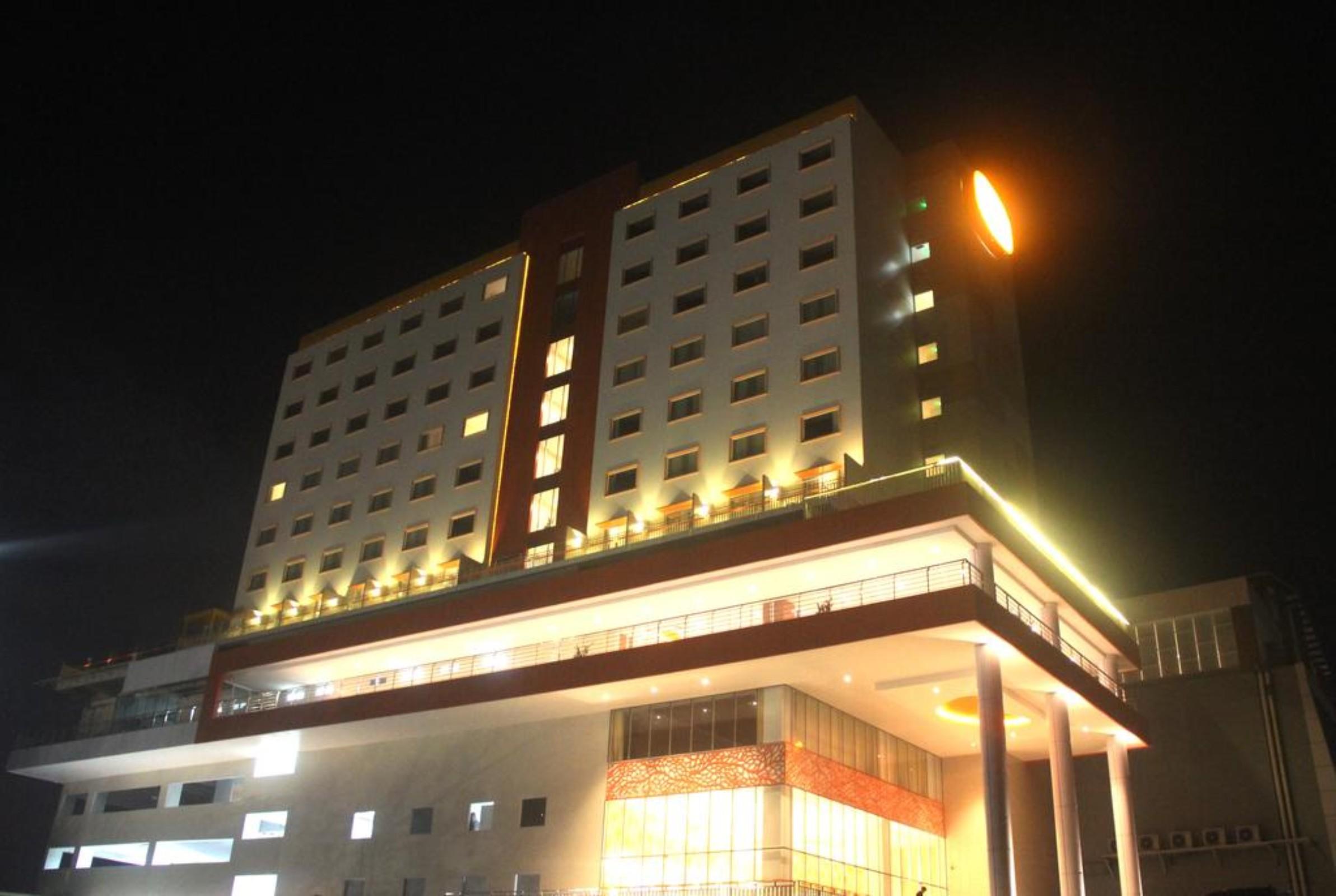 Harris Hotel Самаринда Екстериор снимка